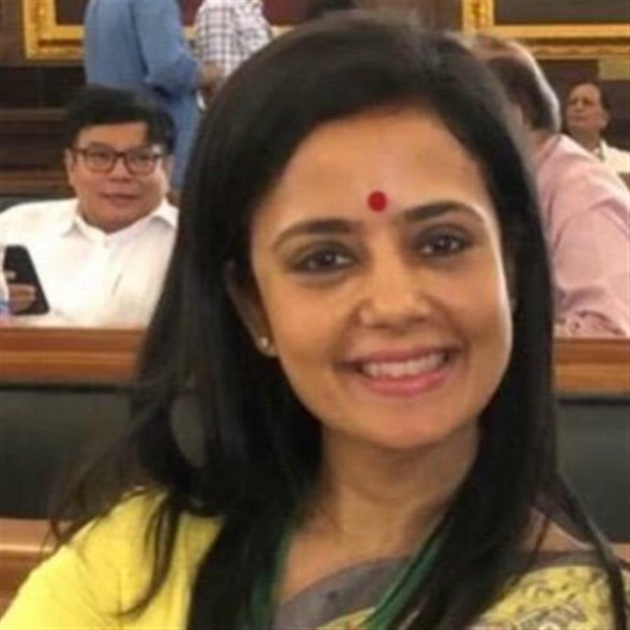 महुआ मोइत्रा ने अडानी मुद्दे, शेल कंपनियों को लेकर सरकार पर निशाना साधा