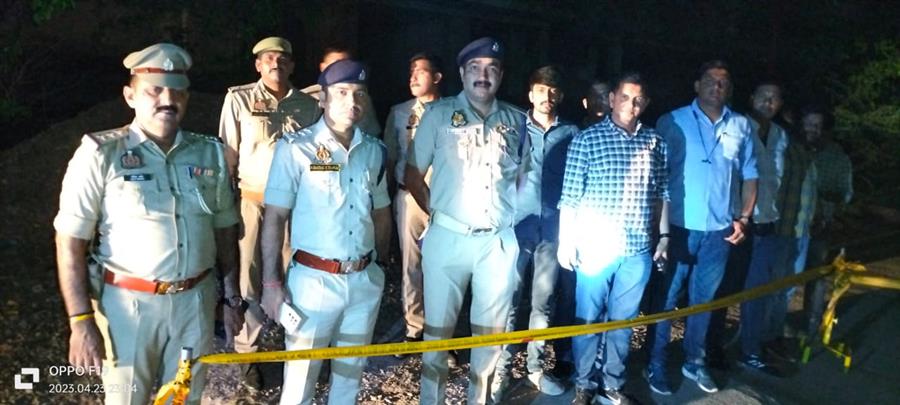  Mathura-गौ-तस्कर पुलिस मुठभेड़ के दौरान घायल