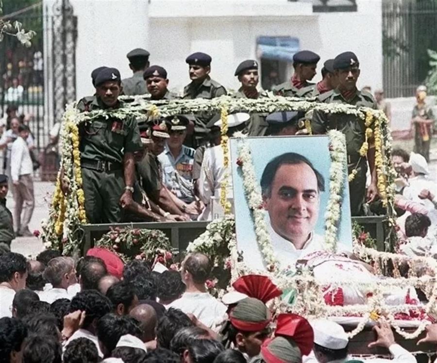 राजीव गांधी भारत के सबसे कम उम्र के प्रधानमंत्री थे