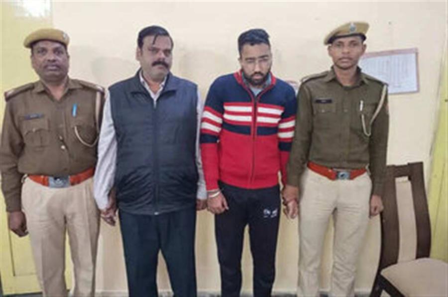 Rajasthan Kota में छात्रा की अस्मत मांगने के आरोप में एसोसिएट प्रोफेसर गिरफ्तार 