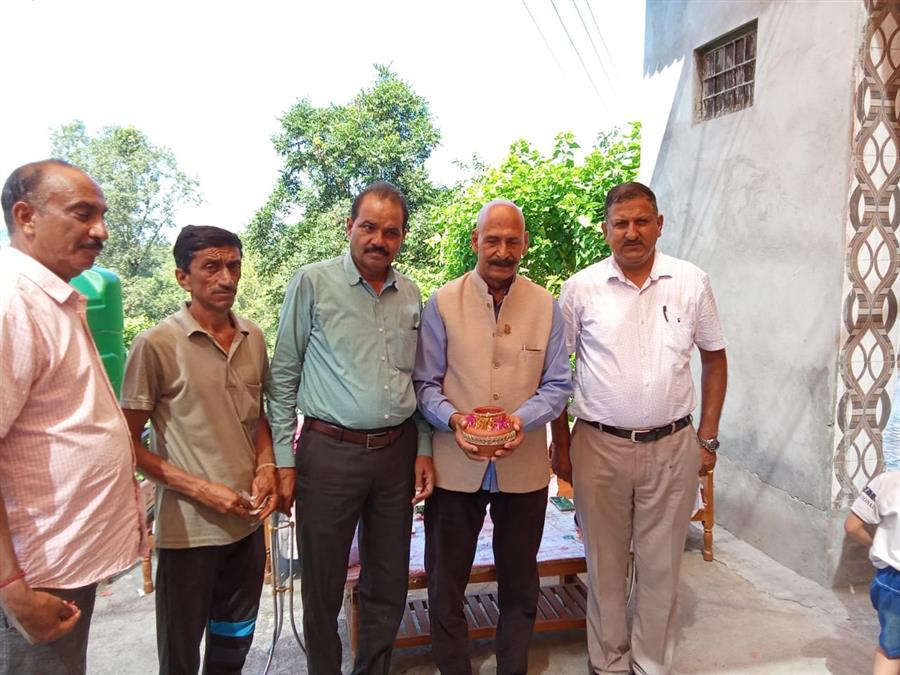 बलिदानी, वीर वीरांगनाओं को सम्मान देने के लिए मेरी माटी-मेरा देश अभियान की शुरुआत की गई   - रविन्दर रवि