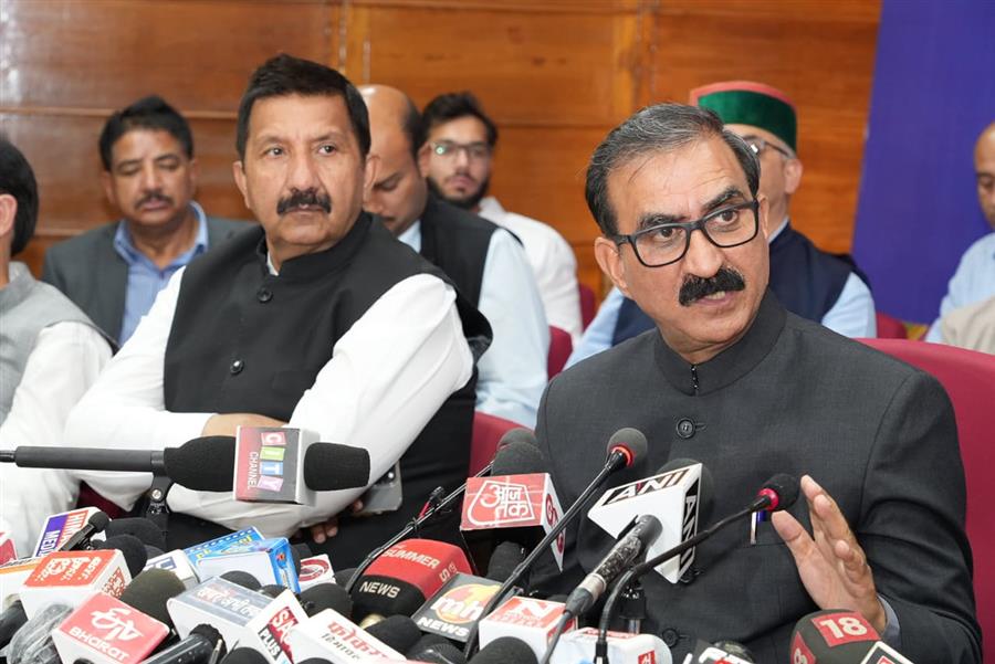 750 करोड़ रुपये विशेष राहत पैकेज तथा 1000 करोड़ रुपये मनरेगा के तहत व्यय किये जायेंगे - मुख्यमंत्री