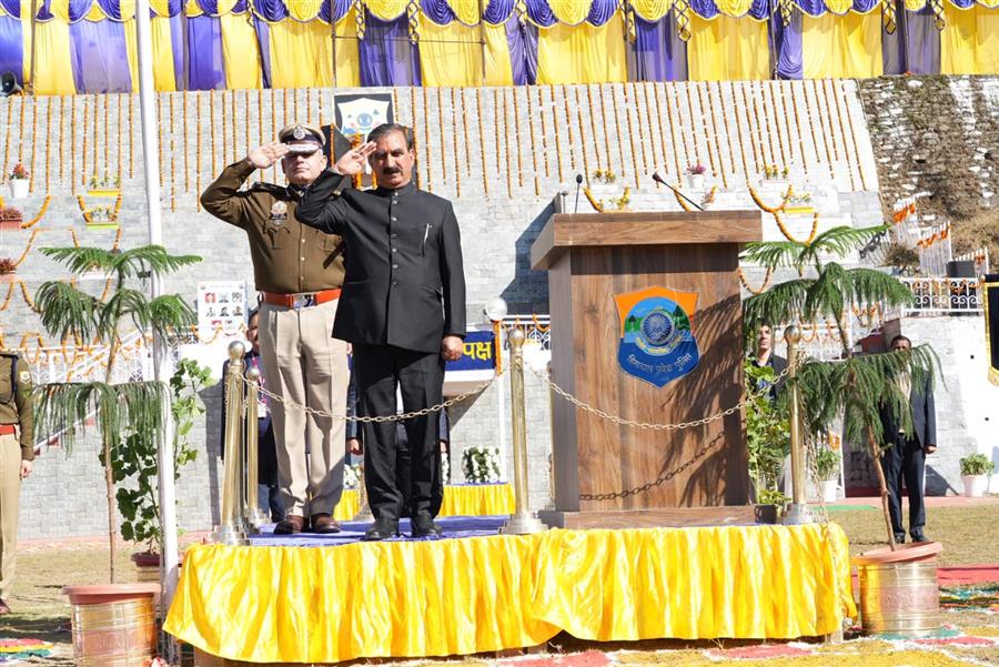 शहीद पुलिस कर्मियों के परिजनों के कल्याण के लिए योजना बनाएगी प्रदेश सरकार - मुख्यमंत्री
