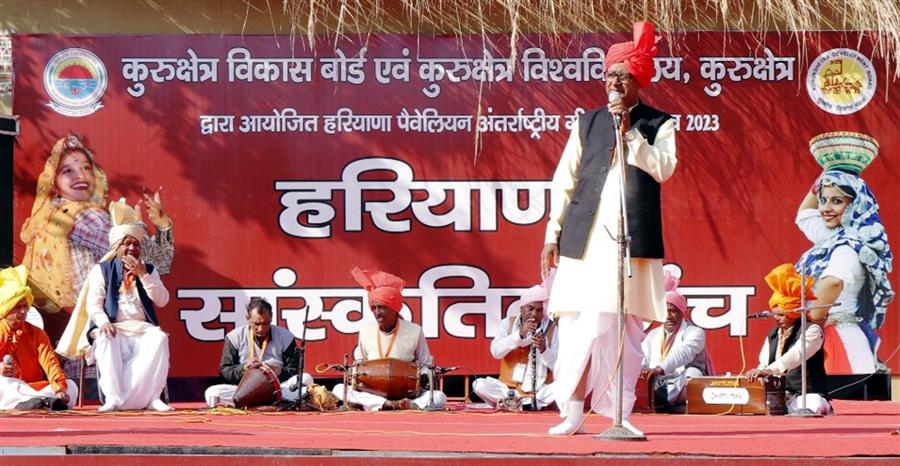 हरियाणा की गायन शैलियों को बचा रहा है हरियाणा पवेलियन
