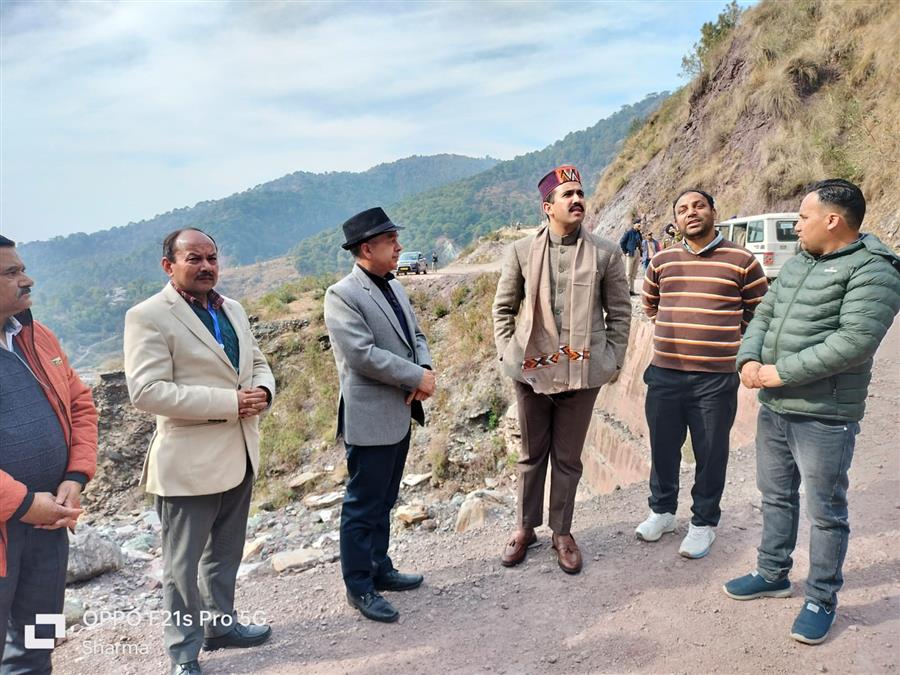 गुणवत्ता पूर्ण और समयबद्ध पूर्ण होंगी परियोजनायें : विक्रमादित्य सिंह