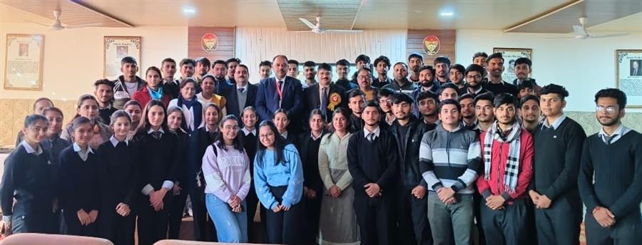 Laureate Institute में आर्टिफिशियल इंटेलिजेंस पर 3 दिवसीय कार्यशाला का समापन